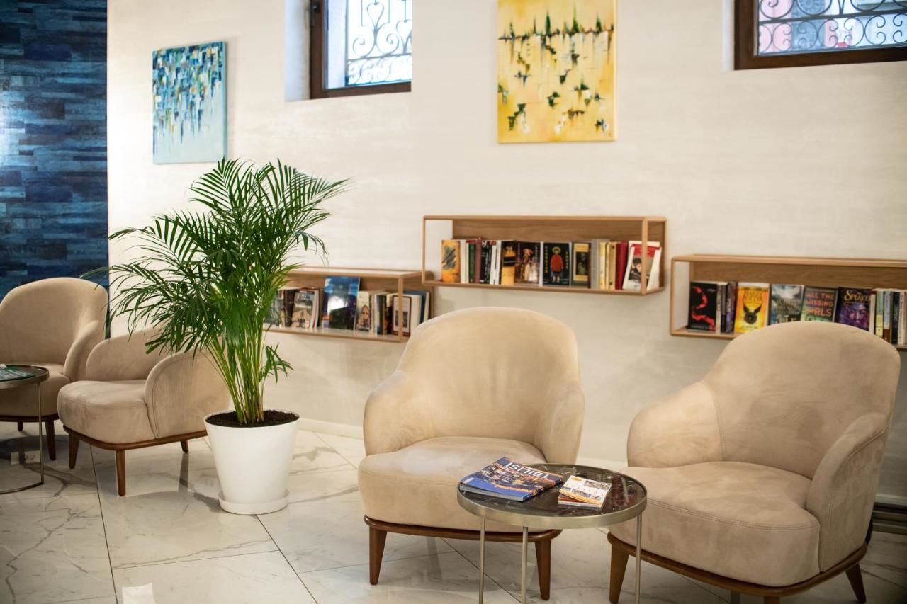 Отель Silver 39 Boutique Hotel & Terrace Тбилиси